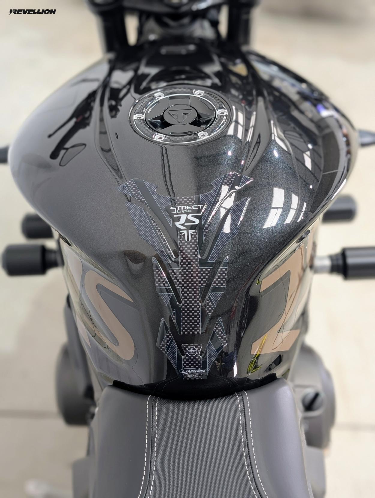 Triumph Street Triple 765 765 RS Naked Petrol Manual X-ring Euro 5 (124 ps)