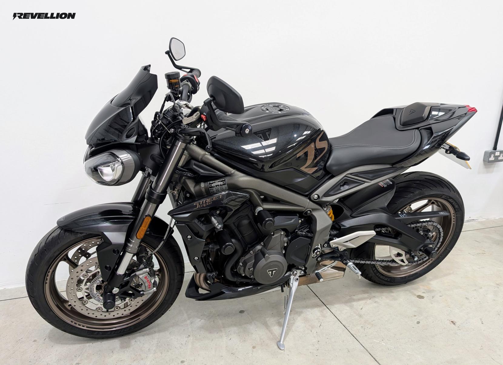 Triumph Street Triple 765 765 RS Naked Petrol Manual X-ring Euro 5 (124 ps)