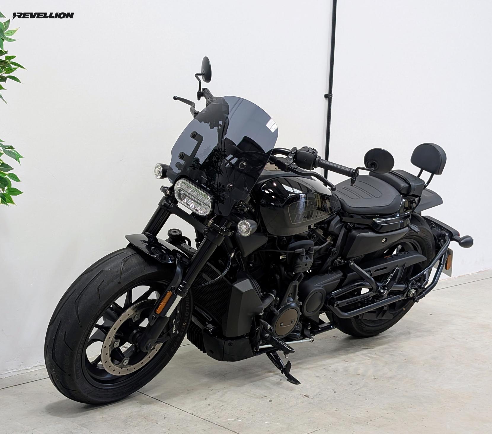 Harley-Davidson Sportster 1250 Sportster S Custom Cruiser Petrol Manual Euro 5 (122 ps)