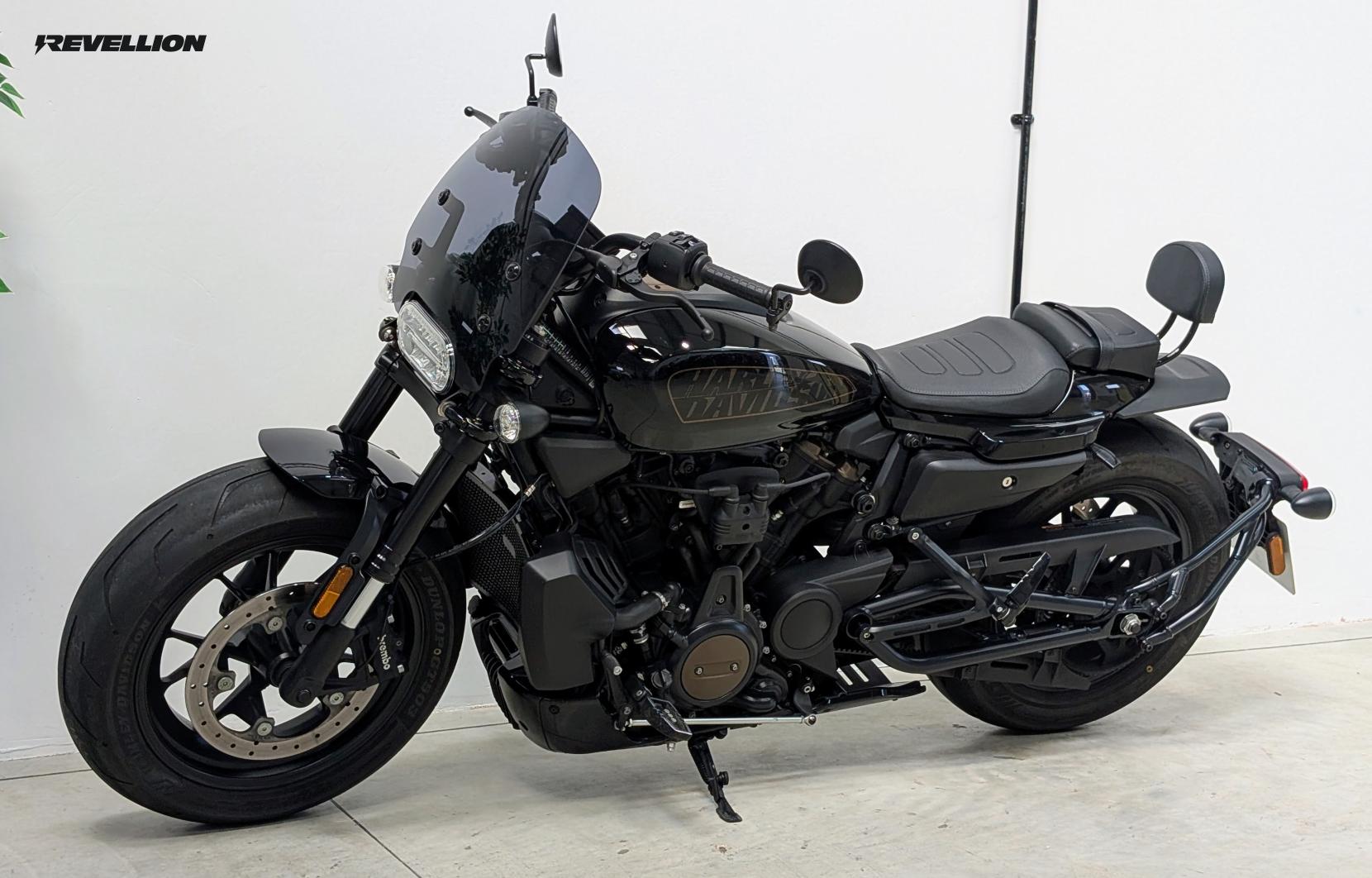 Harley-Davidson Sportster 1250 Sportster S Custom Cruiser Petrol Manual Euro 5 (122 ps)
