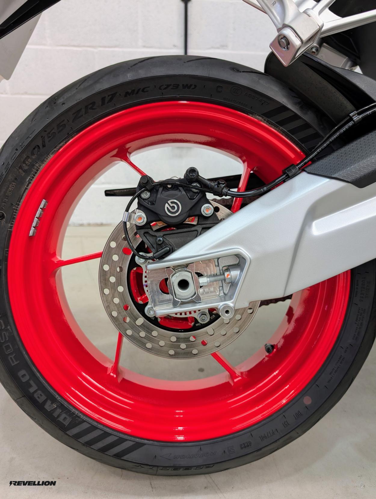 Aprilia Tuono 660 660 Factory Naked Petrol Manual Euro 5 (100 ps)