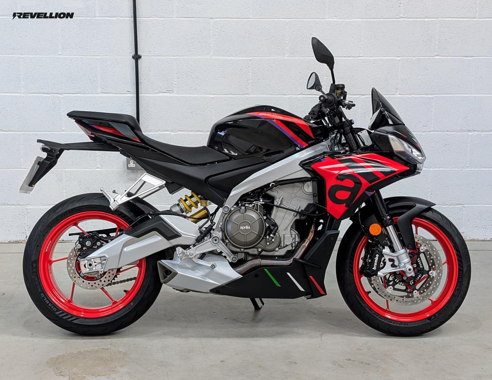 Aprilia Tuono 660 660 Factory Naked Petrol Manual Euro 5 (100 ps)