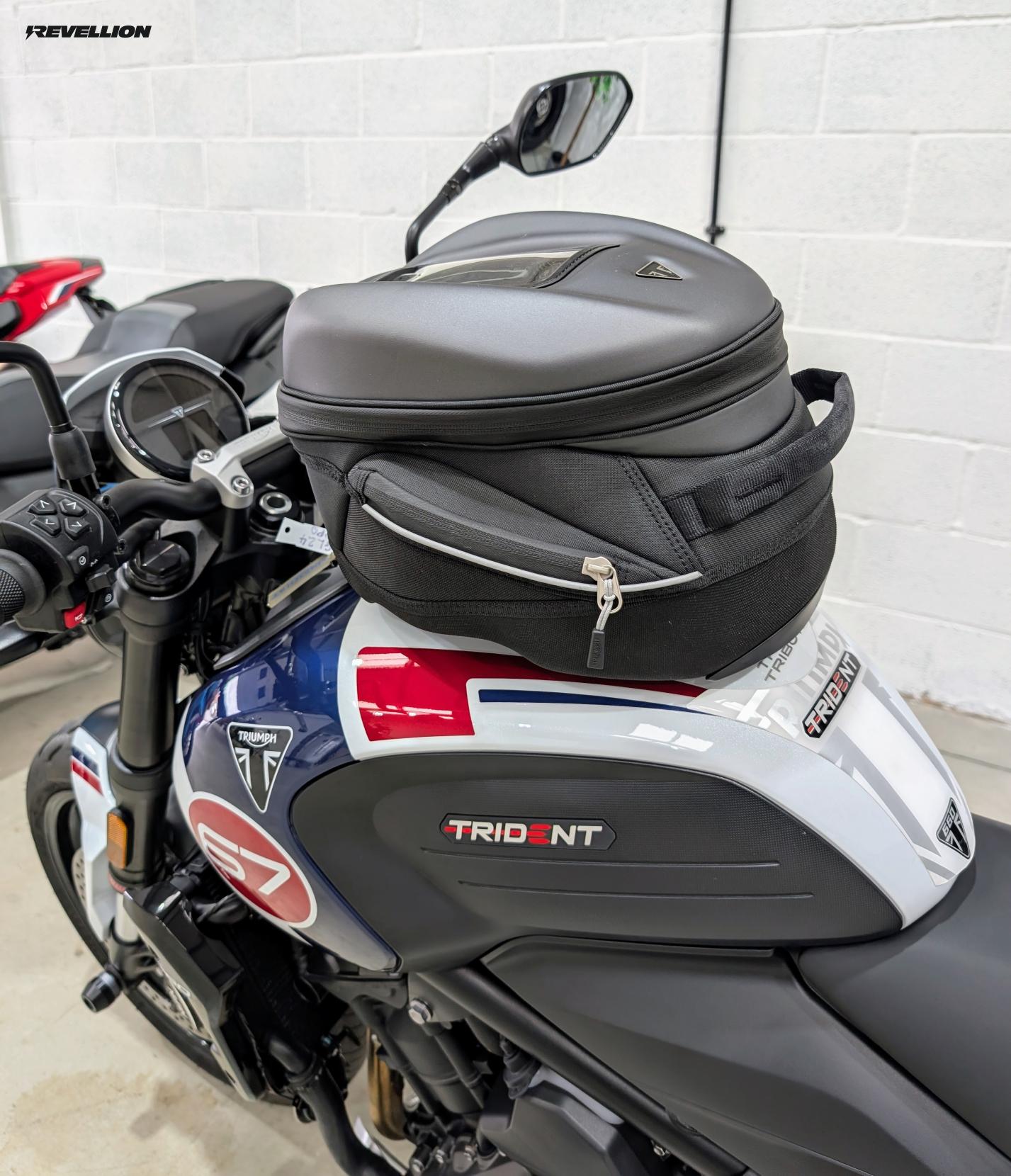 Triumph Trident 660 660 Triple Tribute Edition Roadster/Retro Petrol Manual X-Ring Euro 5 (82 ps)