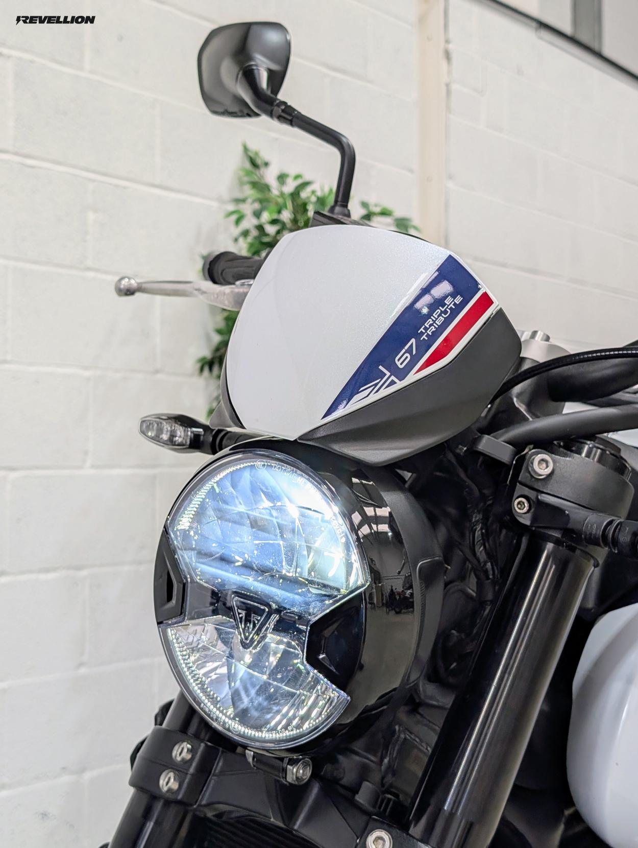 Triumph Trident 660 660 Triple Tribute Edition Roadster/Retro Petrol Manual X-Ring Euro 5 (82 ps)