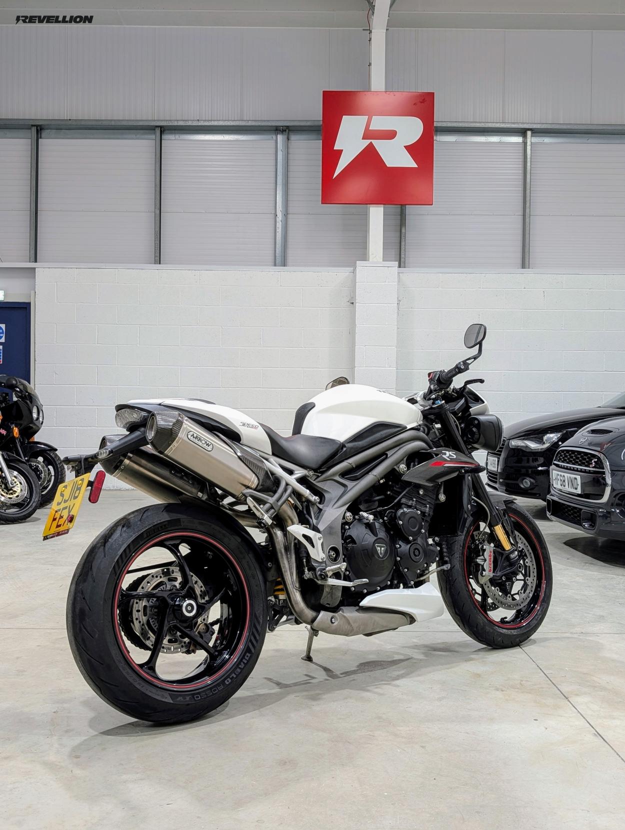 Triumph Speed Triple 1050 1050 RS Naked Petrol Manual Euro 4 (150 ps)