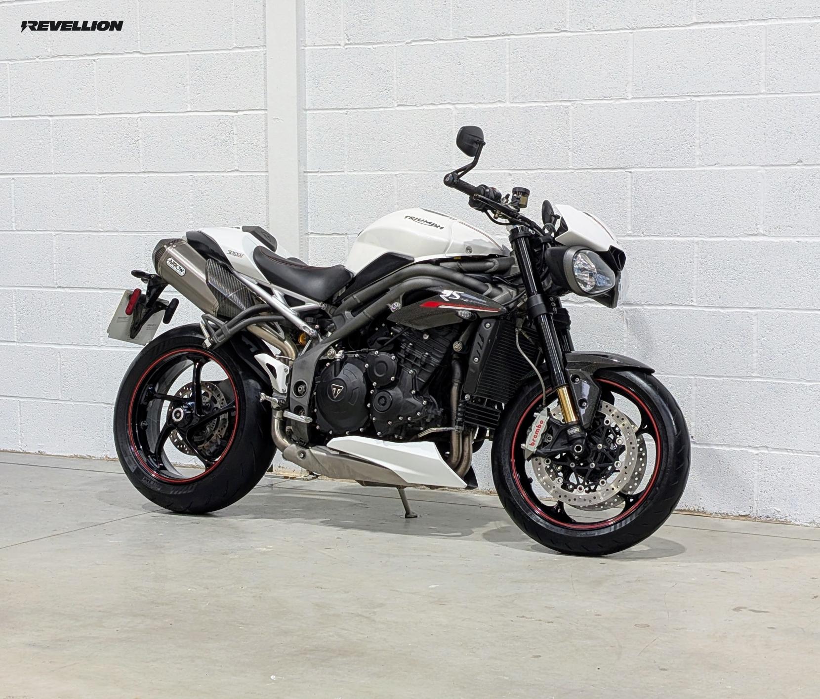 Triumph Speed Triple 1050 1050 RS Naked Petrol Manual Euro 4 (150 ps)