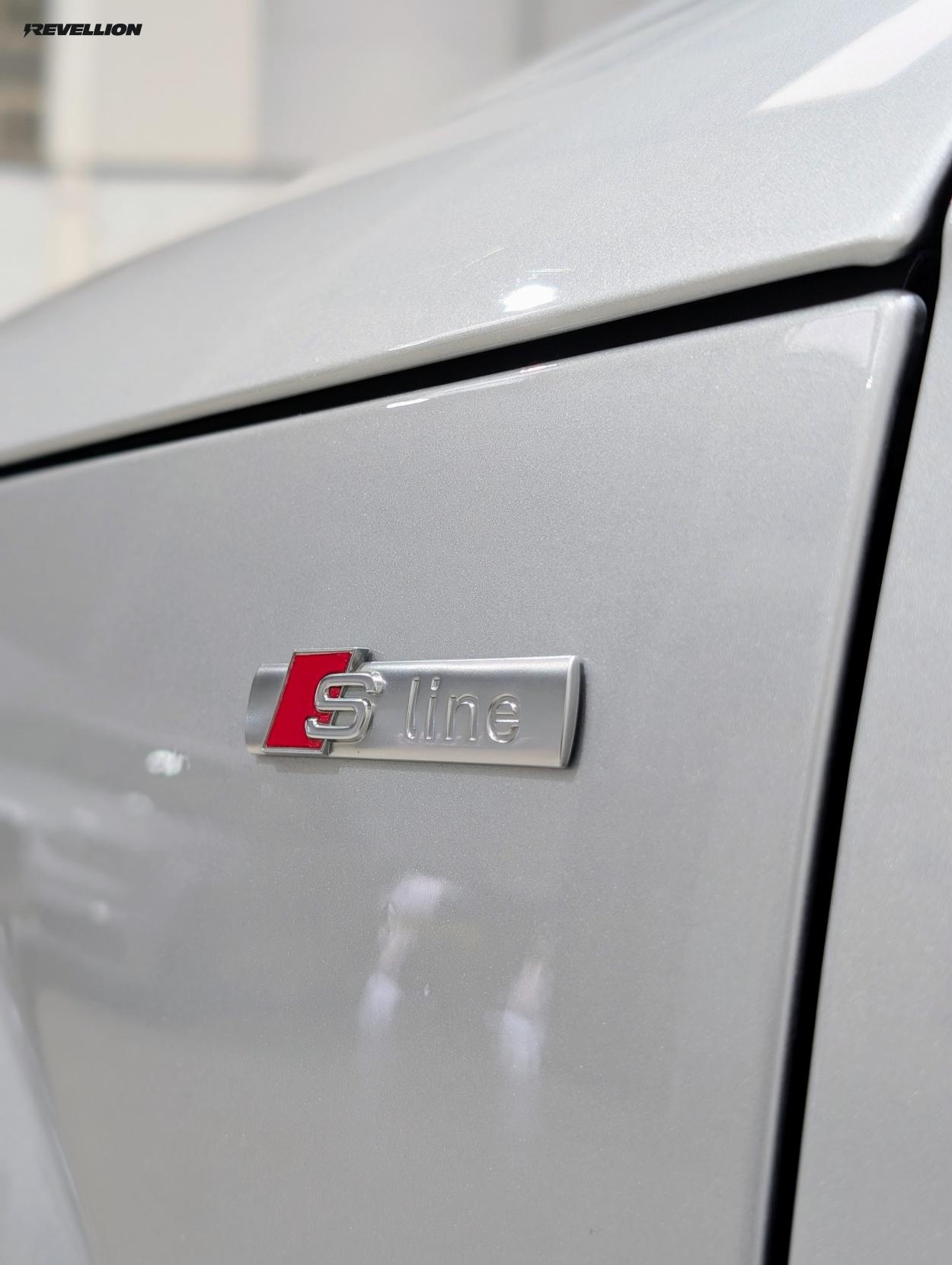 Audi TT 2.0 TFSI Black Edition Coupe 3dr Petrol S Tronic quattro Euro 5 (s/s) (211 ps)