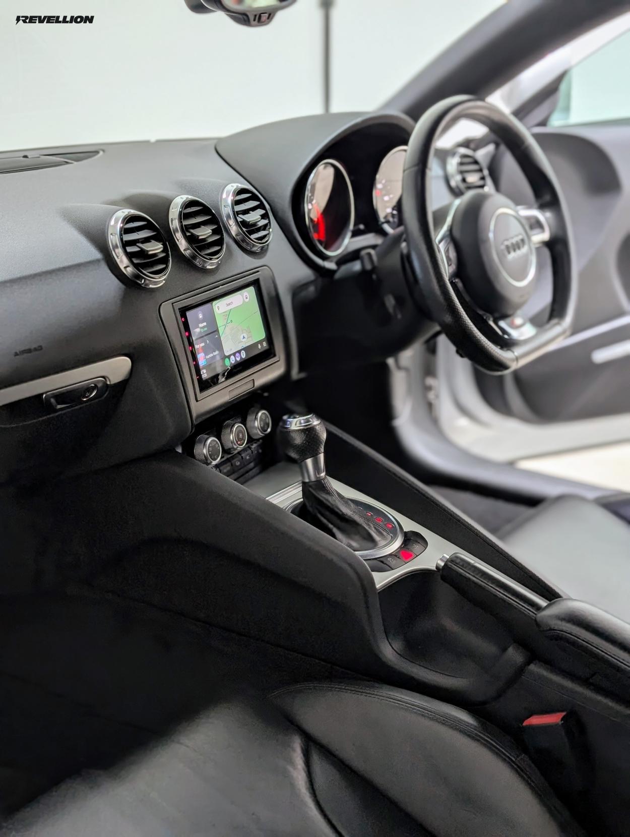 Audi TT 2.0 TFSI Black Edition Coupe 3dr Petrol S Tronic quattro Euro 5 (s/s) (211 ps)