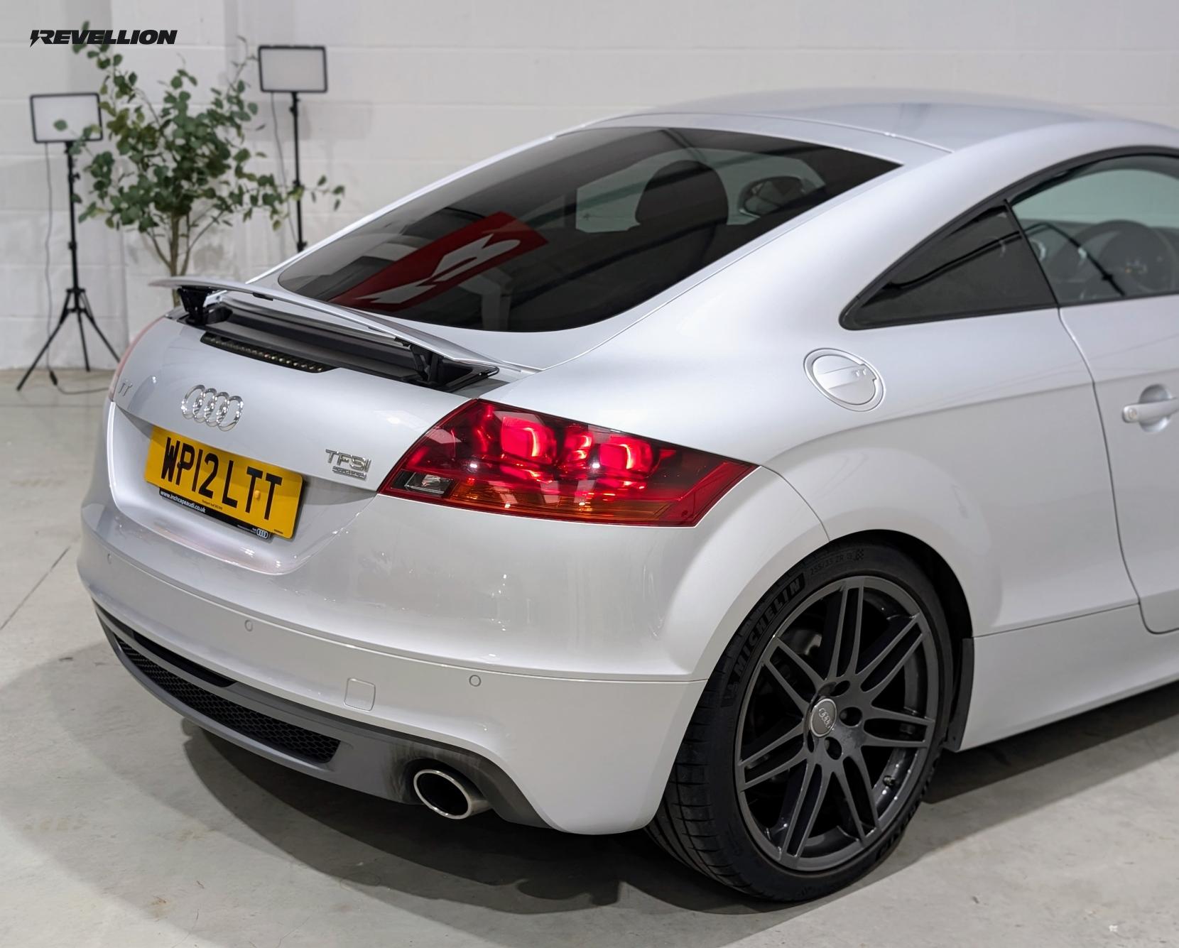 Audi TT 2.0 TFSI Black Edition Coupe 3dr Petrol S Tronic quattro Euro 5 (s/s) (211 ps)