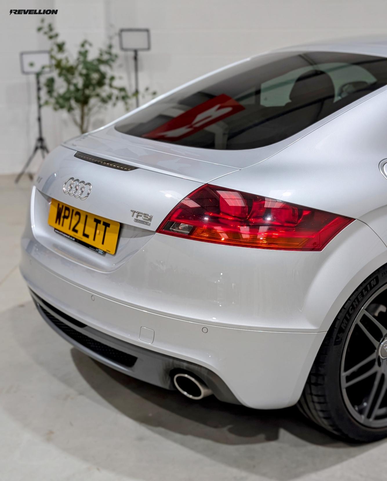 Audi TT 2.0 TFSI Black Edition Coupe 3dr Petrol S Tronic quattro Euro 5 (s/s) (211 ps)