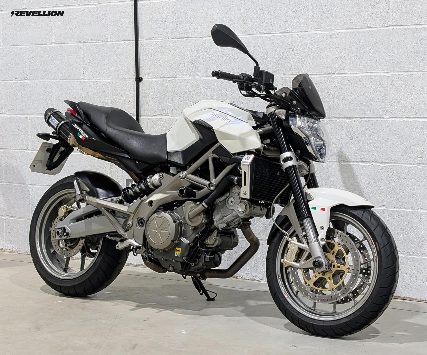 Aprilia Shiver 750 17 SL Naked Petrol Manual (93 ps)
