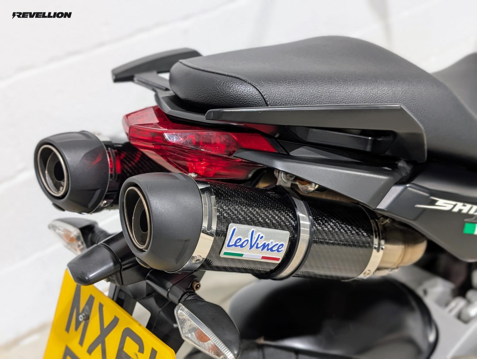 Aprilia Shiver 750 17 SL Naked Petrol Manual (93 ps)