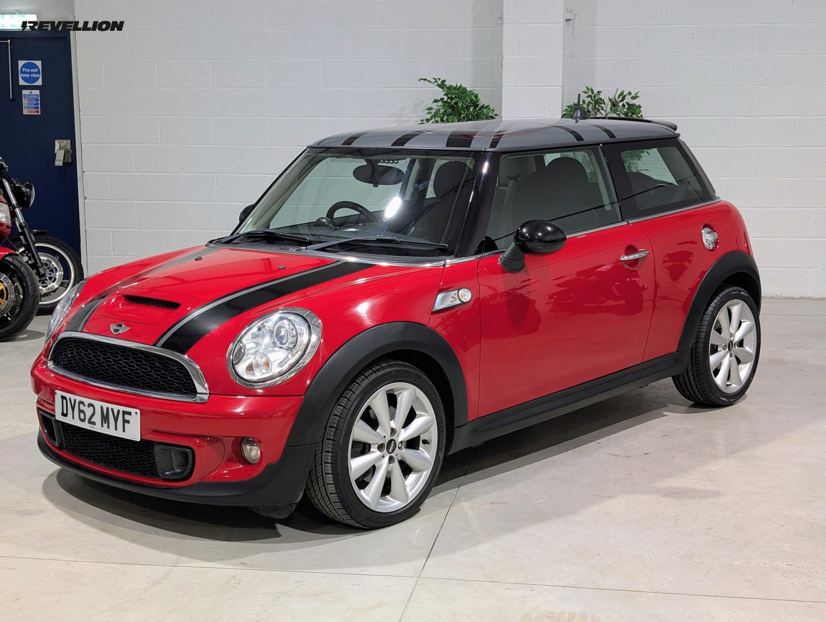 MINI Hatch 1.6 Cooper S Hatchback 3dr Petrol Manual Euro 5 (s/s) (184 ps)