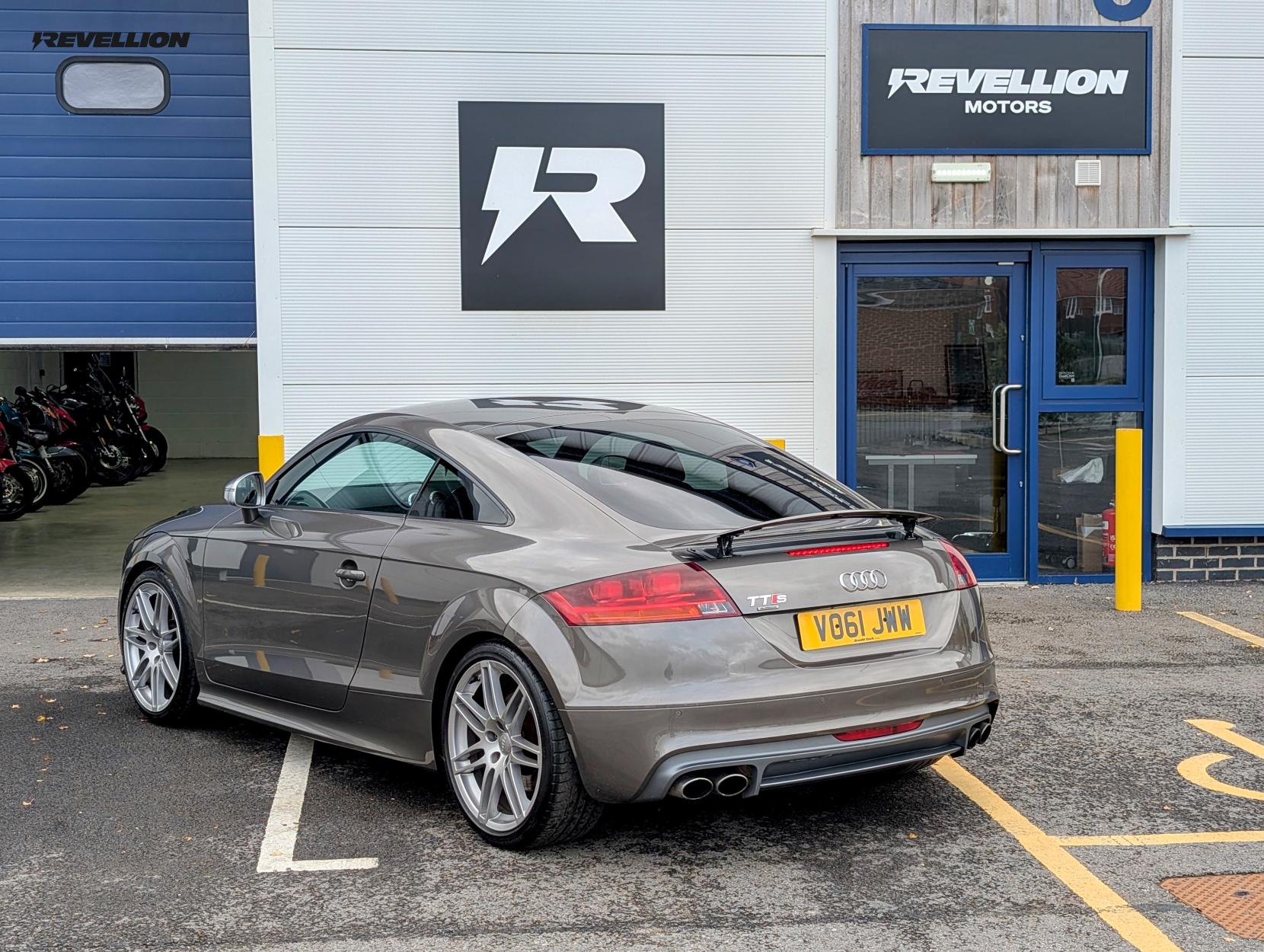 Audi TTS 2.0 TFSI Black Edition Coupe 3dr Petrol Manual quattro Euro 5 (272 ps)