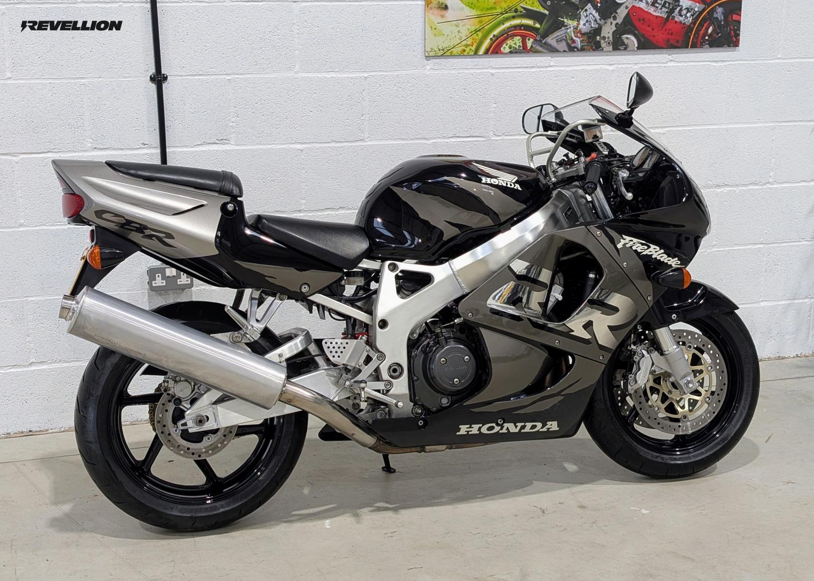 Honda CBR900RR Fireblade