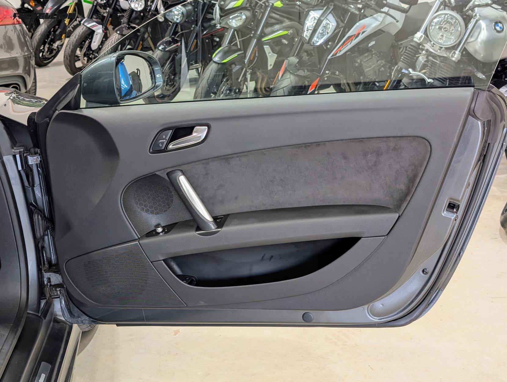 Audi TT 2.0 TFSI S line Coupe 3dr Petrol S Tronic quattro Euro 5 (s/s) (211 ps)