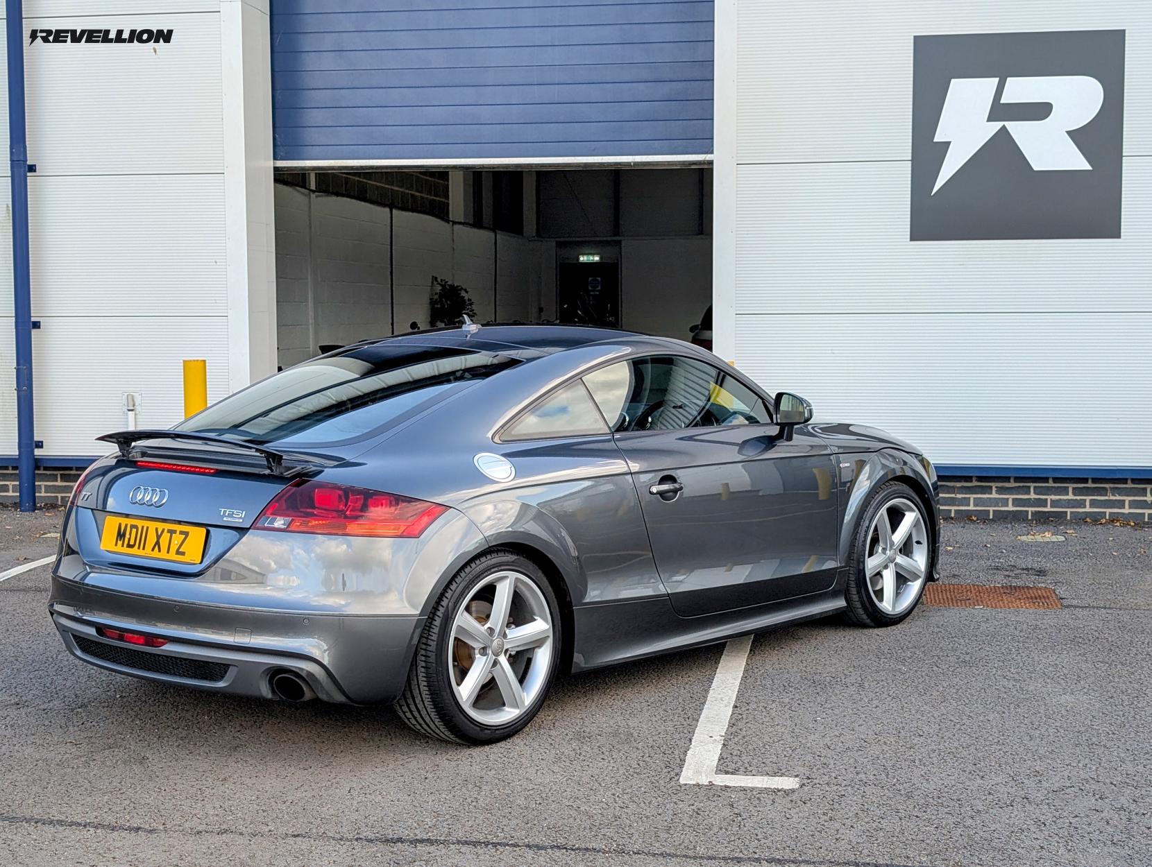Audi TT 2.0 TFSI S line Coupe 3dr Petrol S Tronic quattro Euro 5 (s/s) (211 ps)