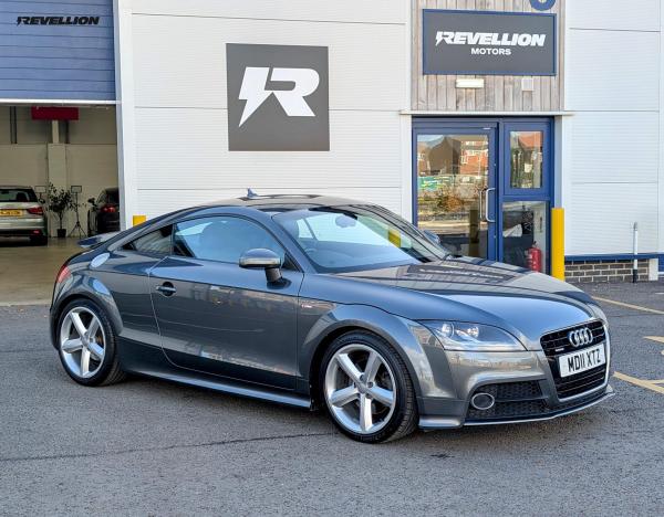 Audi TT 2.0 TFSI S line Coupe 3dr Petrol S Tronic quattro Euro 5 (s/s) (211 ps)
