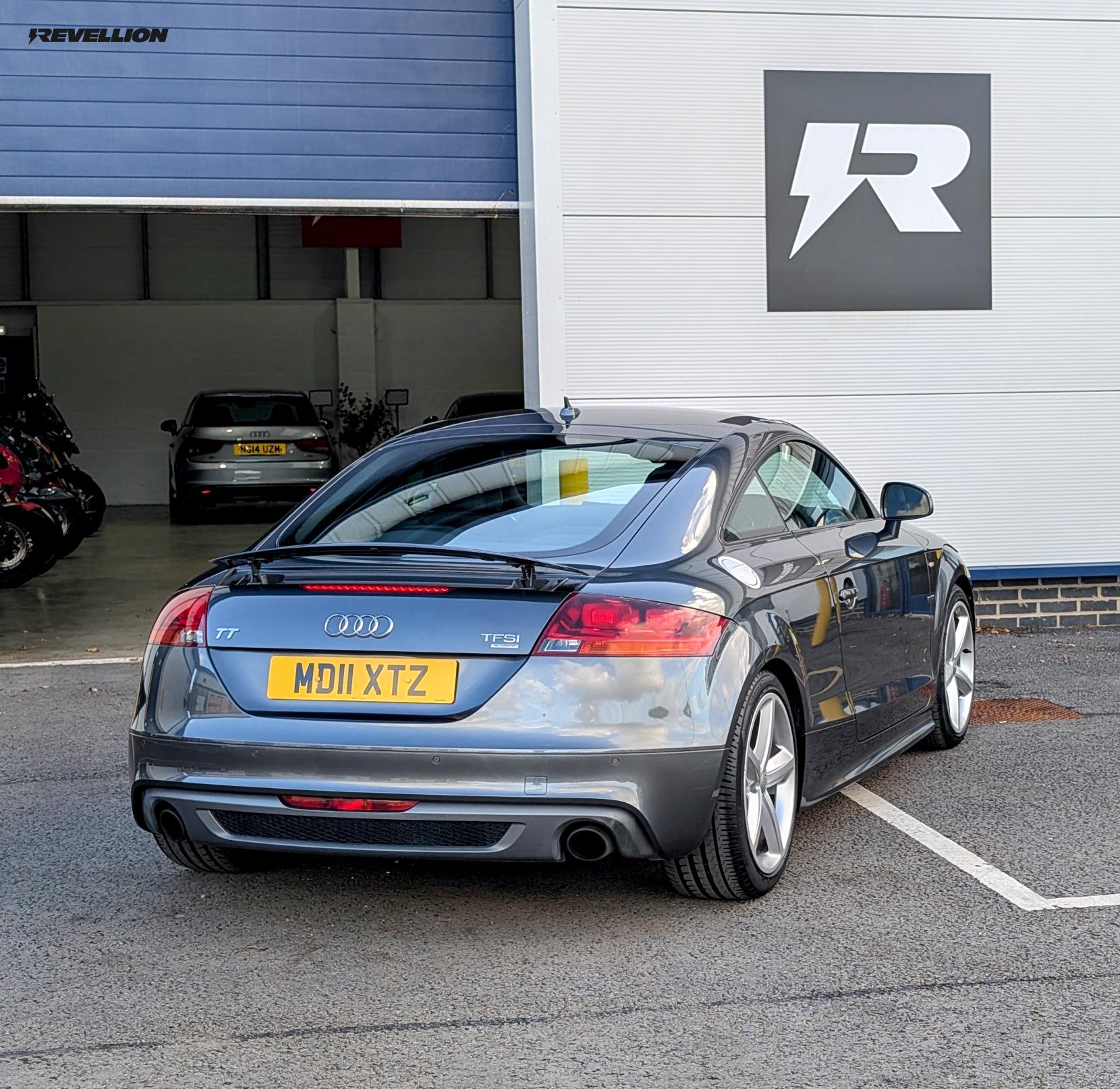 Audi TT 2.0 TFSI S line Coupe 3dr Petrol S Tronic quattro Euro 5 (s/s) (211 ps)