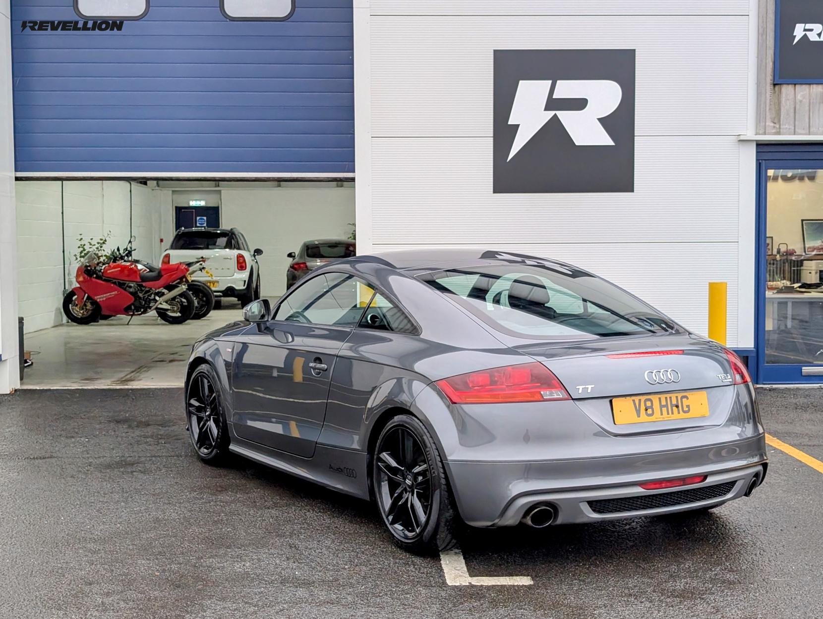 Audi TT 2.0 TFSI S line Coupe 3dr Petrol S Tronic quattro Euro 5 (s/s) (211 ps)