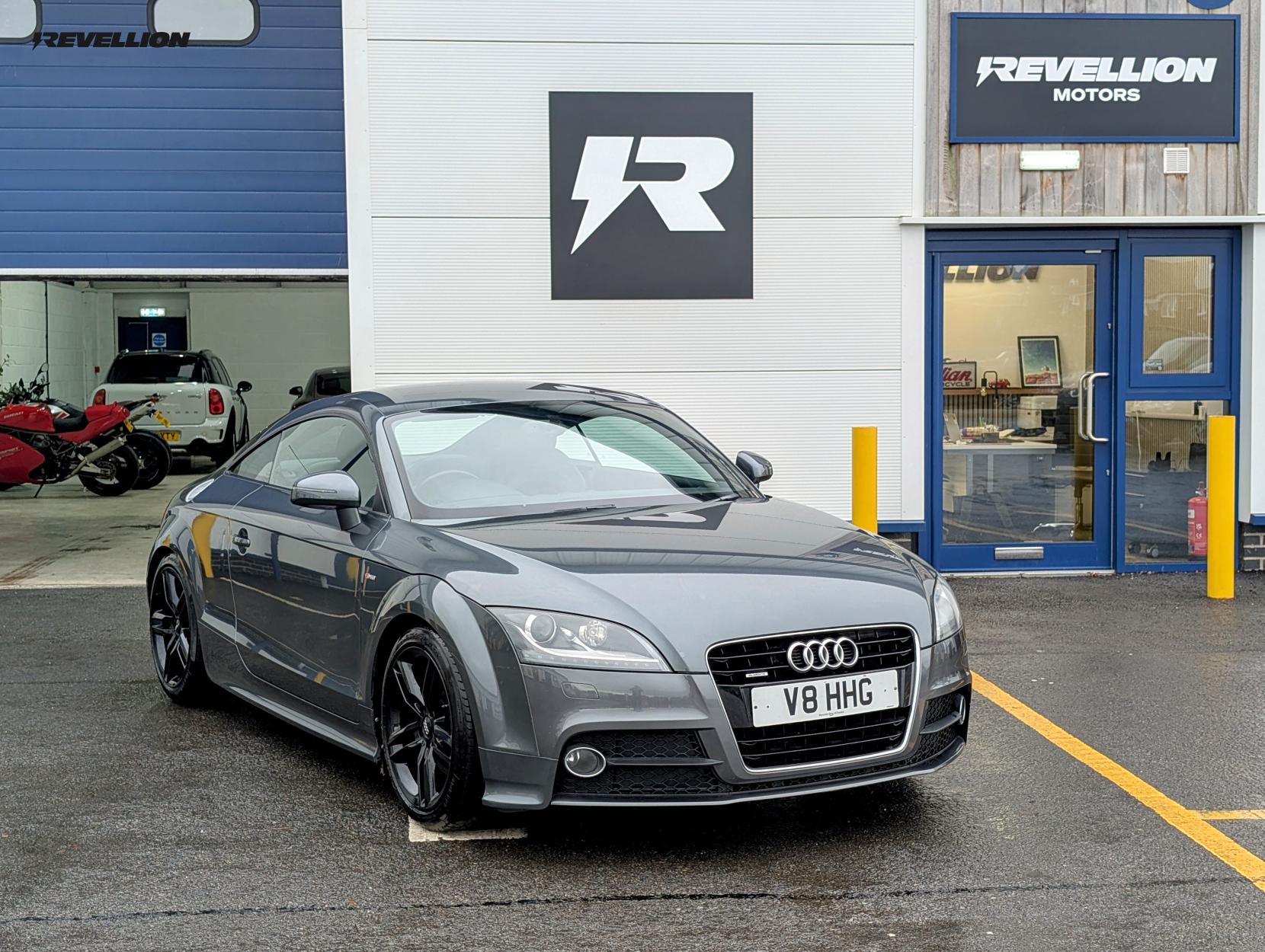 Audi TT 2.0 TFSI S line Coupe 3dr Petrol S Tronic quattro Euro 5 (s/s) (211 ps)