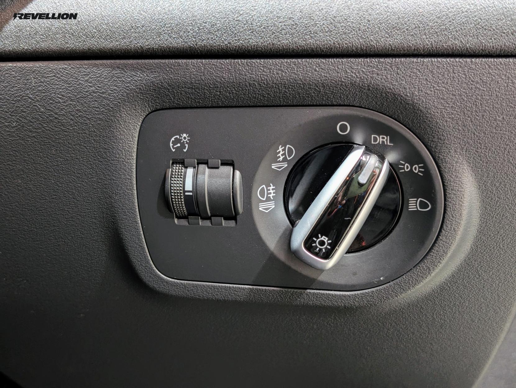 Audi TT 2.0 TFSI S line Coupe 3dr Petrol S Tronic quattro Euro 5 (s/s) (211 ps)