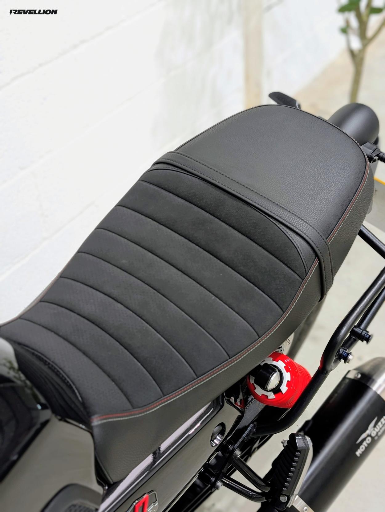 Moto Guzzi V7 853 Stone Special Edition Roadster/Retro Petrol Manual Euro 5 (66 ps)