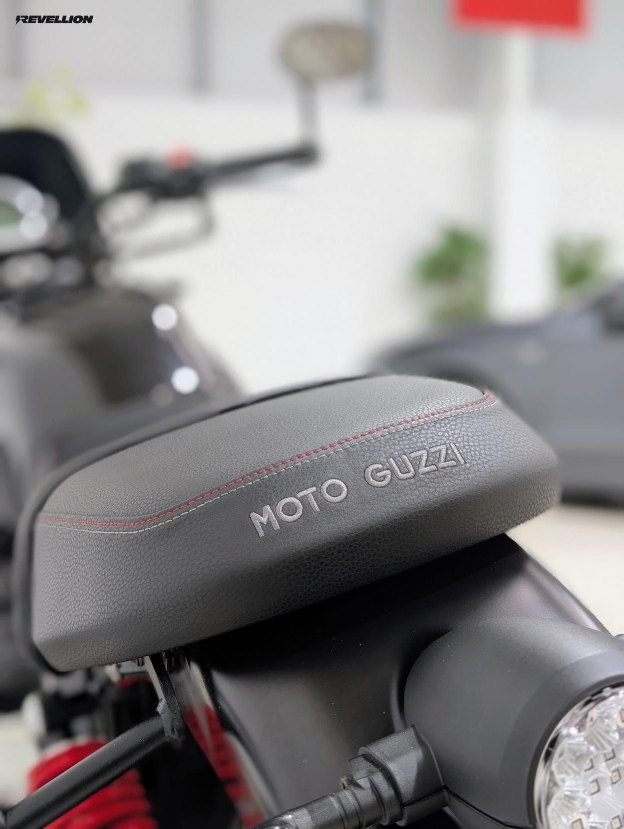 Moto Guzzi V7 853 Stone Special Edition Roadster/Retro Petrol Manual Euro 5 (66 ps)