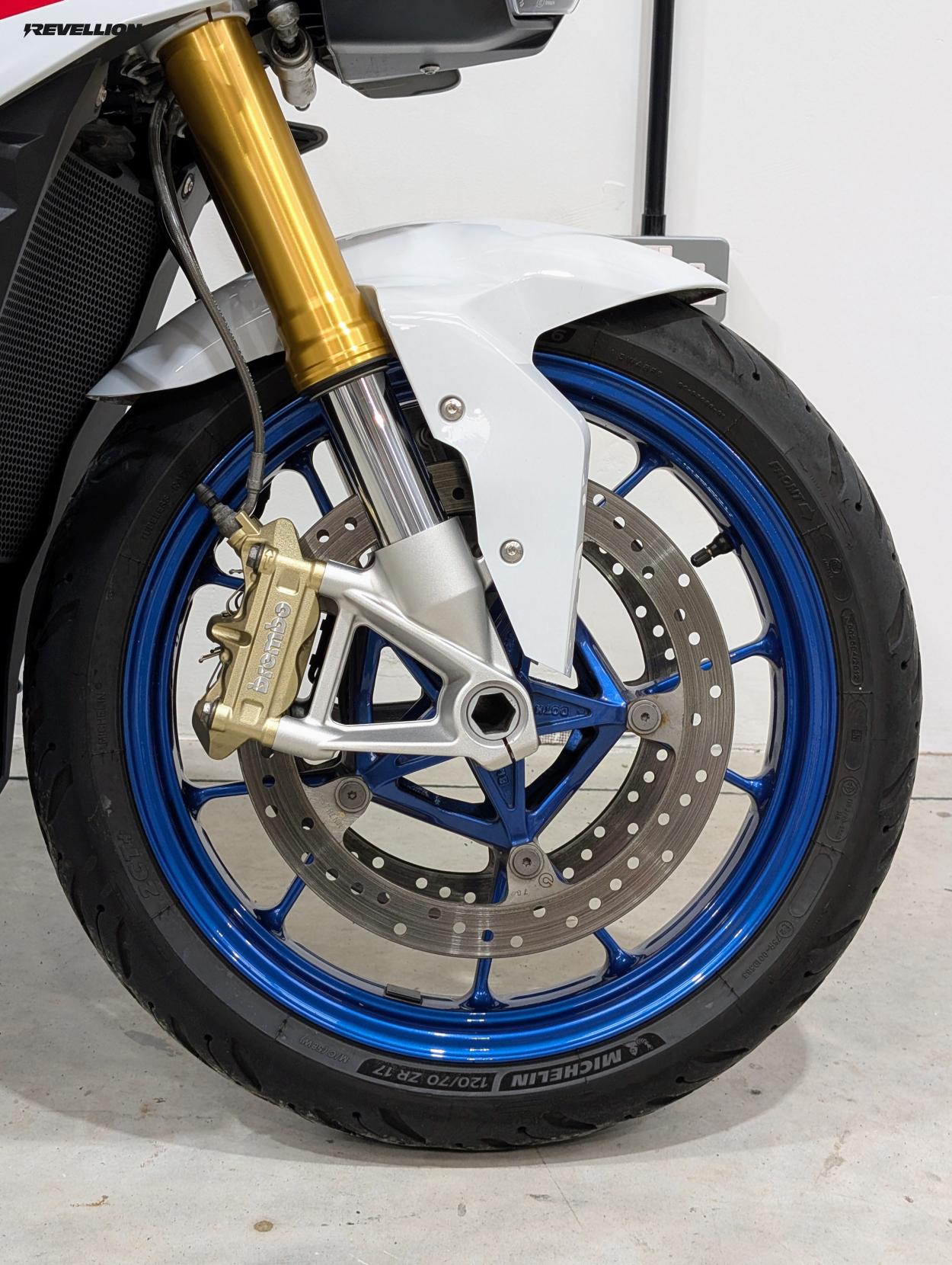 BMW S 1000 R 1000 Sport Naked Petrol Manual Euro 4 (164 ps)