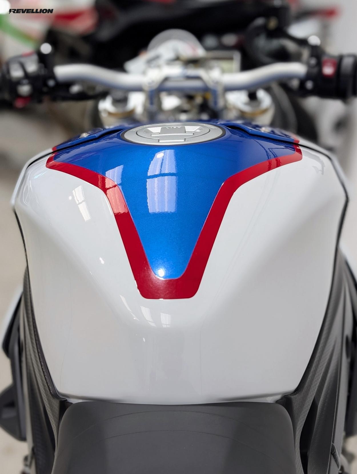 BMW S 1000 R 1000 Sport Naked Petrol Manual Euro 4 (164 ps)