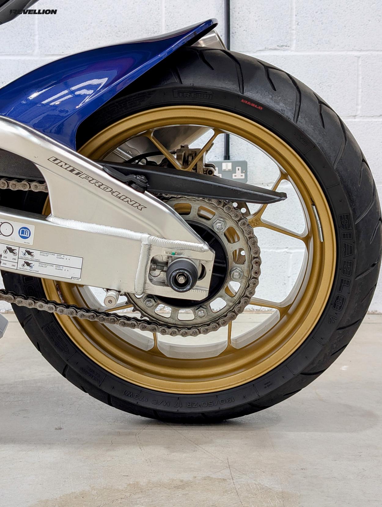 Honda CBR1000RR Fireblade SP 1000 Super Sports Petrol Manual Euro 4 (192 ps)