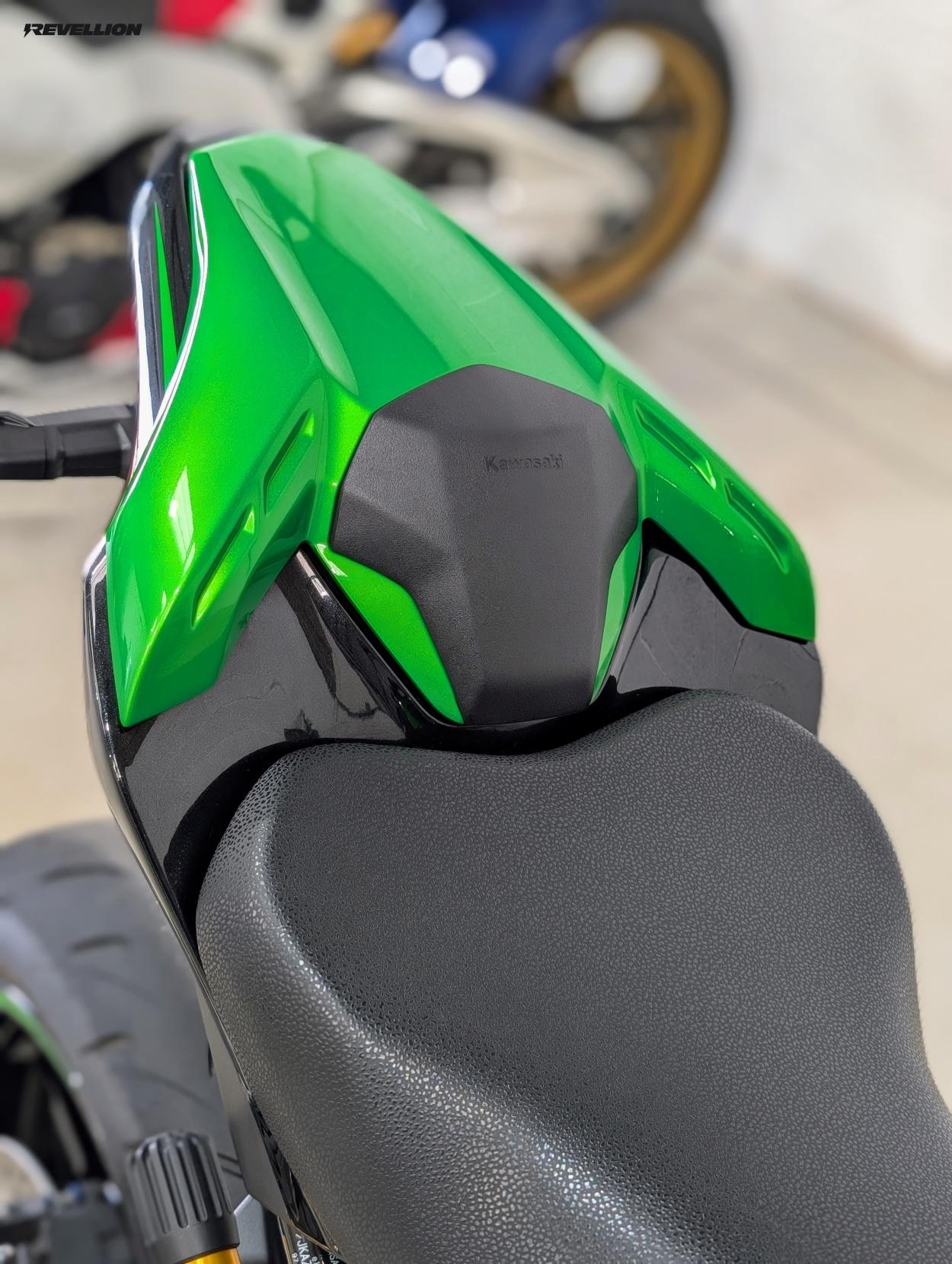 Kawasaki Z900 900 SE Supernaked Petrol Manual Euro 5 (125 ps)