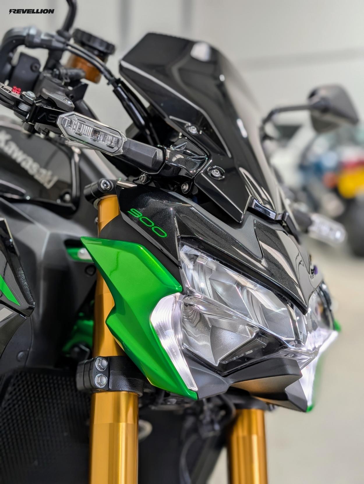 Kawasaki Z900 900 SE Supernaked Petrol Manual Euro 5 (125 ps)