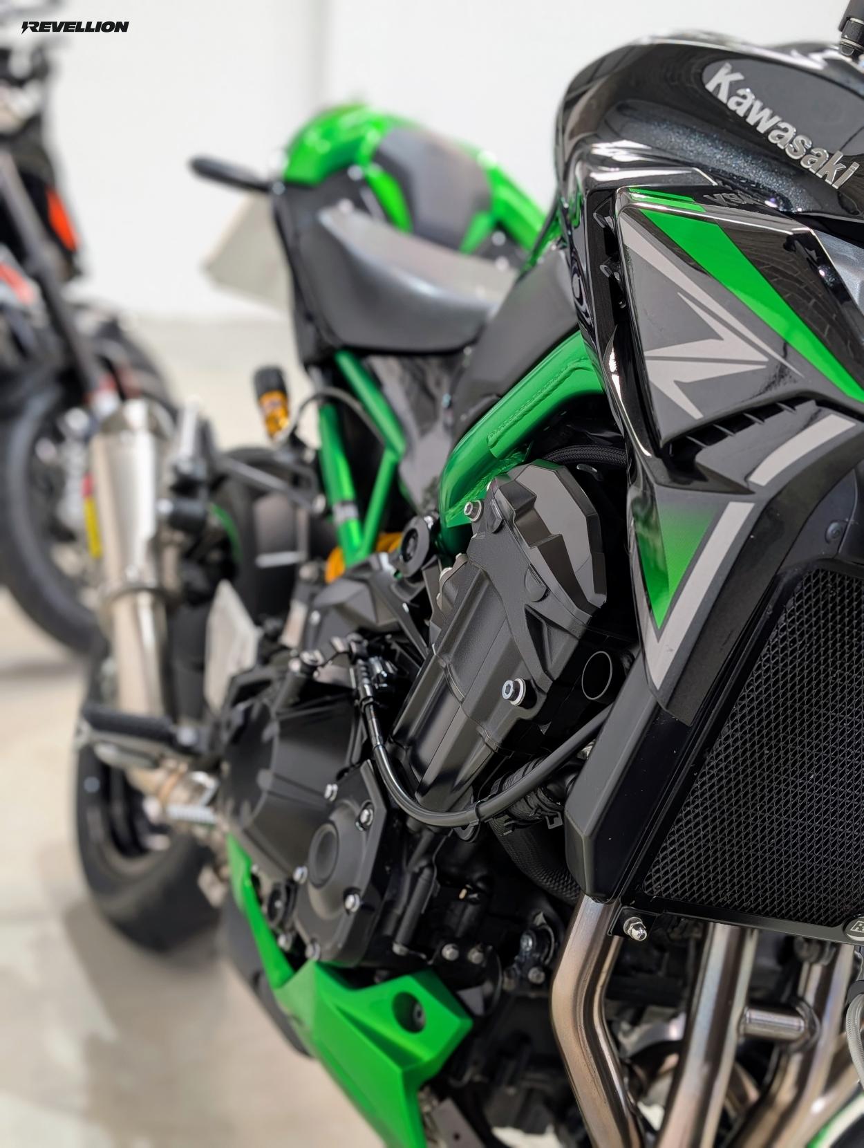 Kawasaki Z900 900 SE Supernaked Petrol Manual Euro 5 (125 ps)