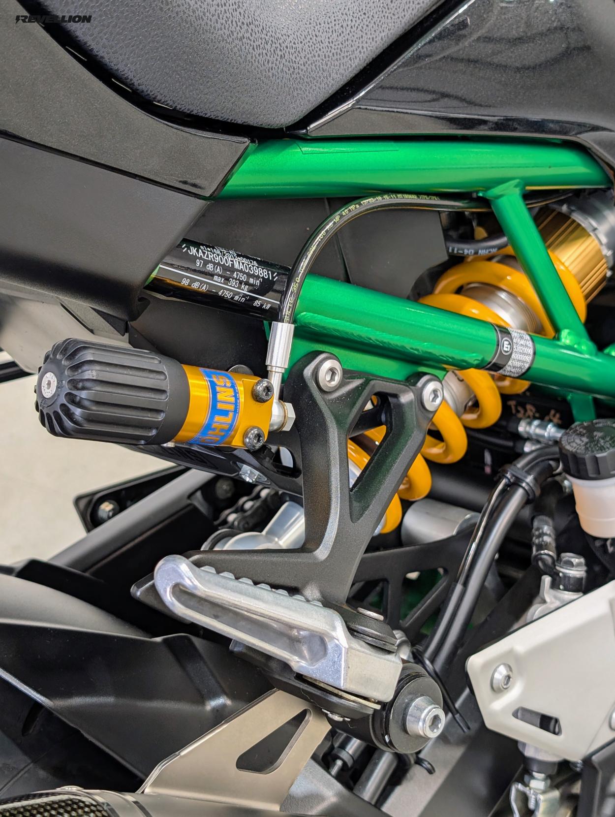 Kawasaki Z900 900 SE Supernaked Petrol Manual Euro 5 (125 ps)