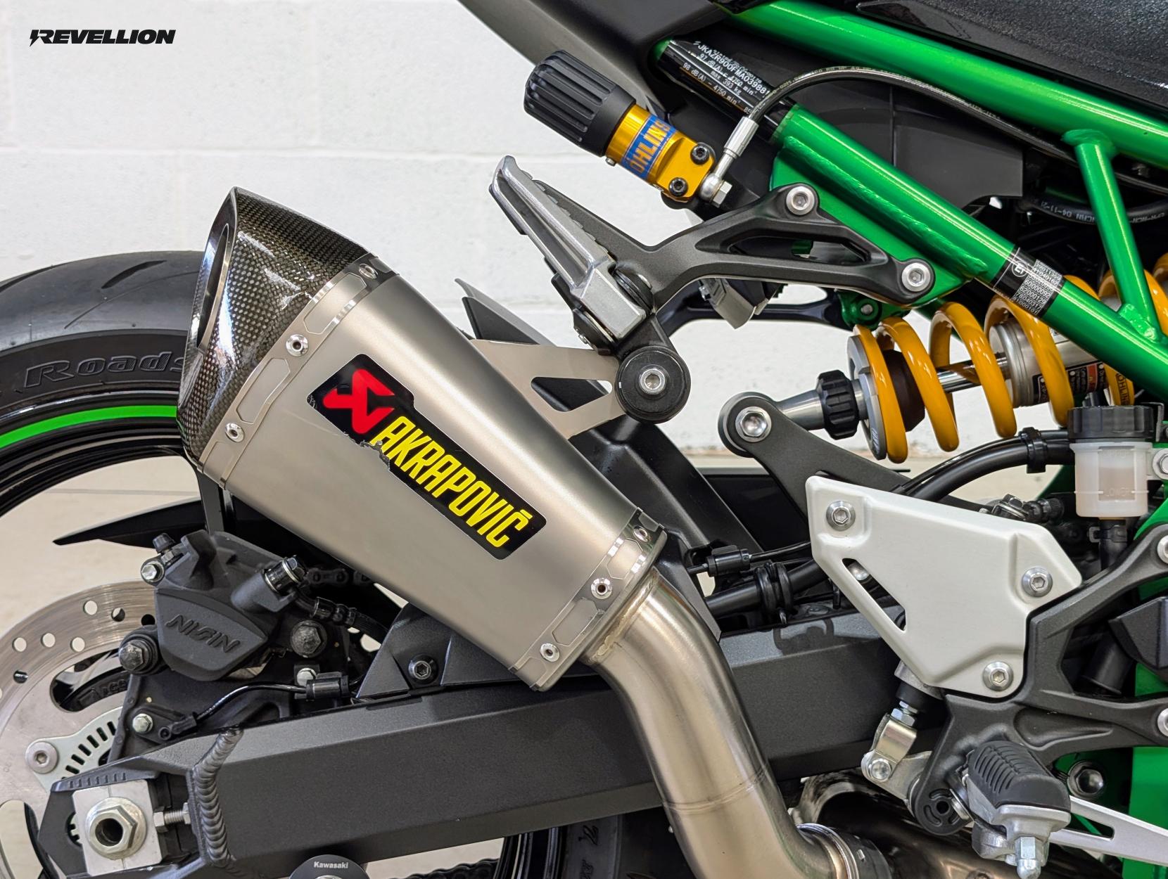 Kawasaki Z900 900 SE Supernaked Petrol Manual Euro 5 (125 ps)