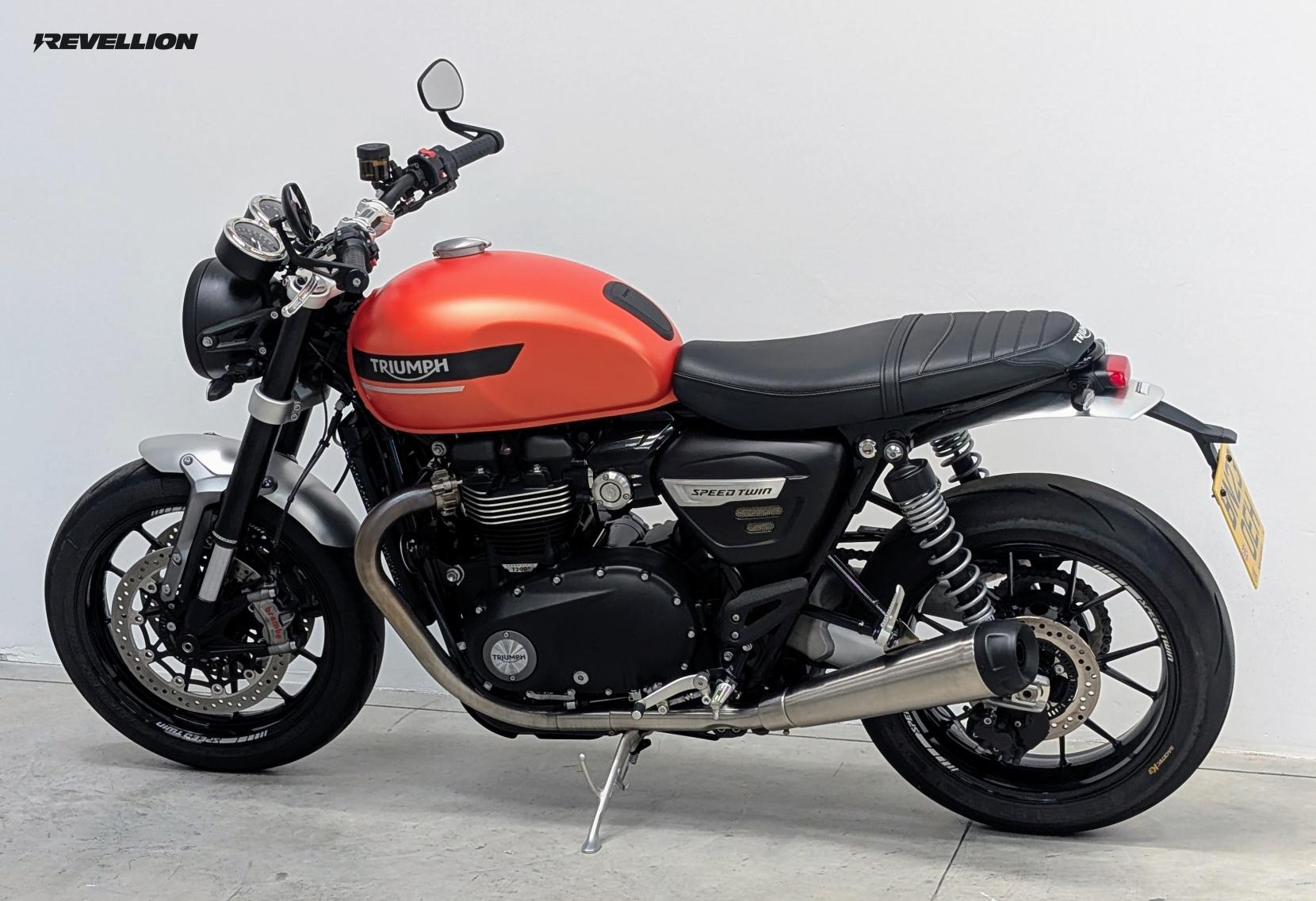 Triumph Speed Twin 1200 1200 Roadster/Retro Petrol Manual O-ring Euro 5 (101 ps)