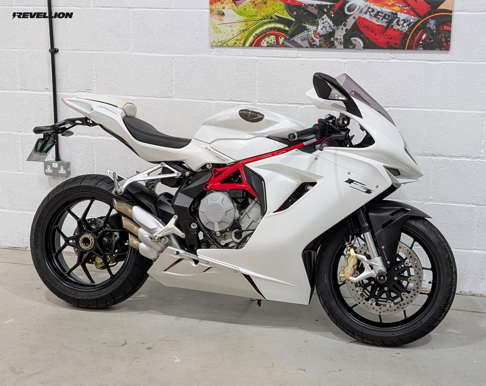 MV Agusta F3 675 675 Super Sports Petrol Manual (128 ps)