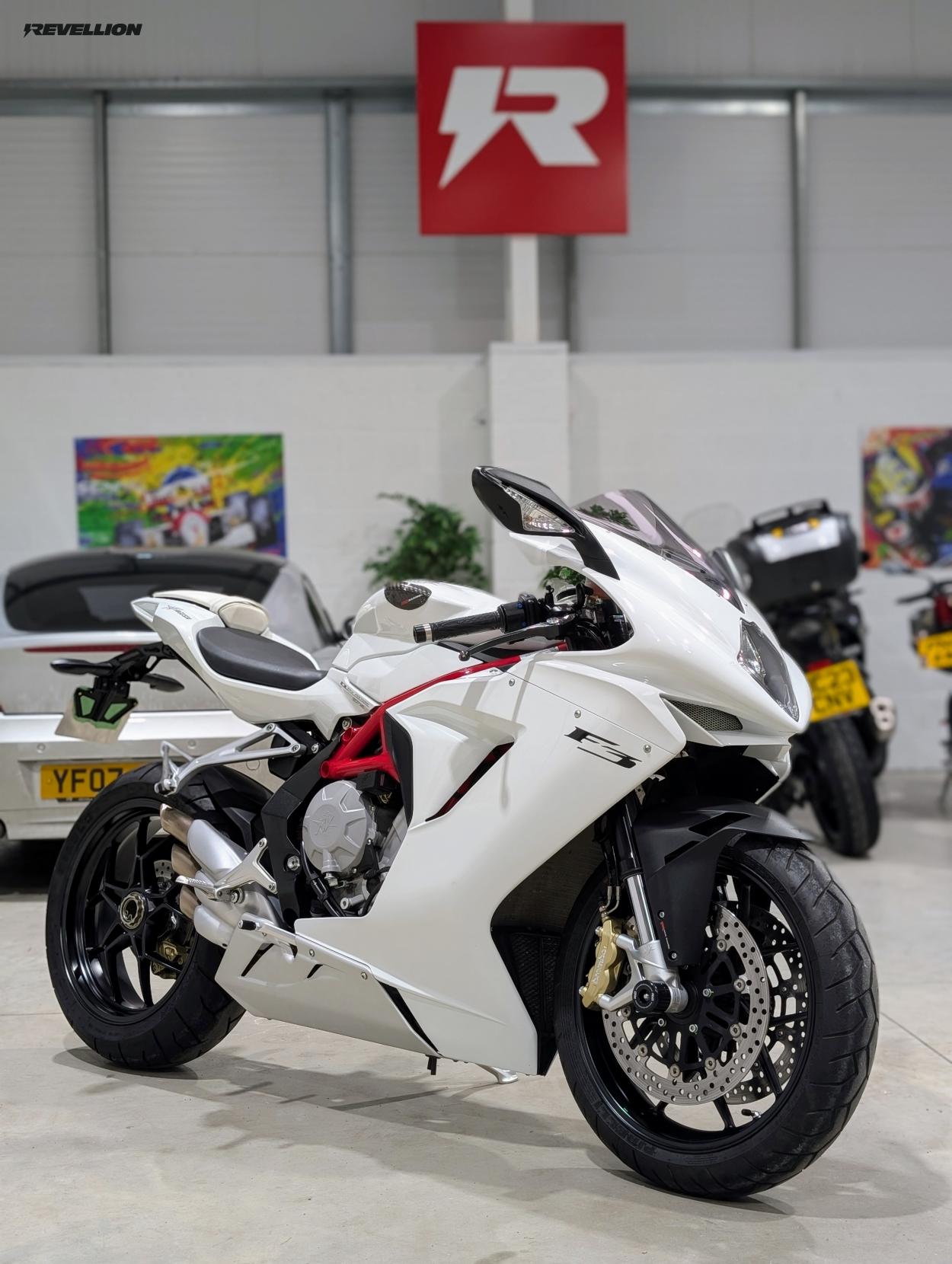 MV Agusta F3 675 675 Super Sports Petrol Manual (128 ps)
