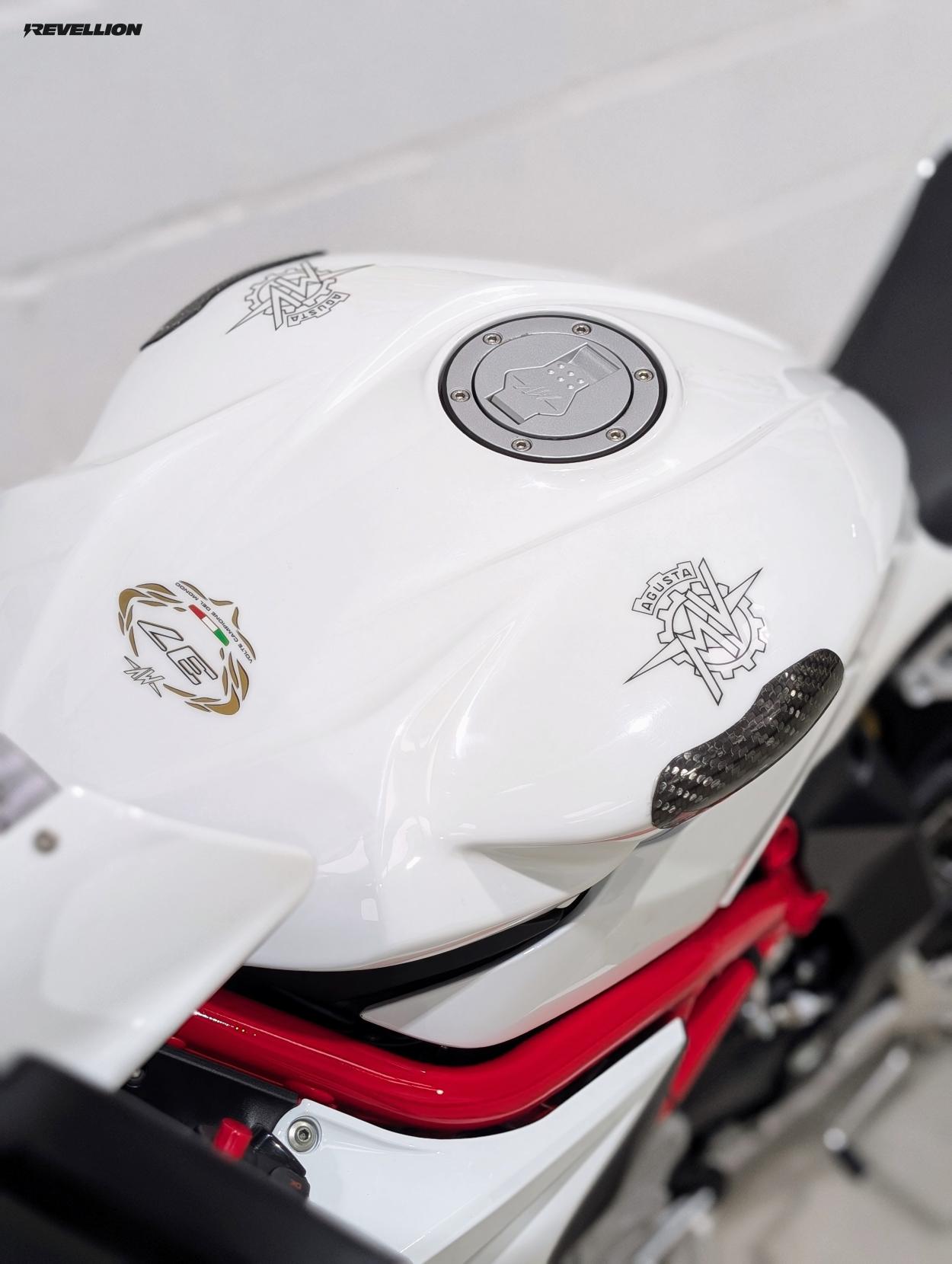 MV Agusta F3 675 675 Super Sports Petrol Manual (128 ps)