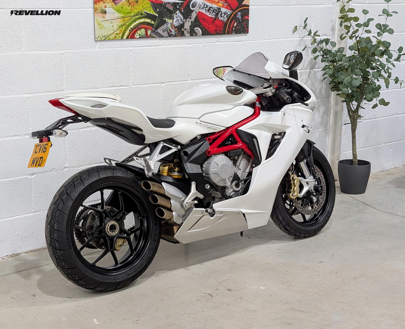 MV Agusta F3 675 675 Super Sports Petrol Manual (128 ps)