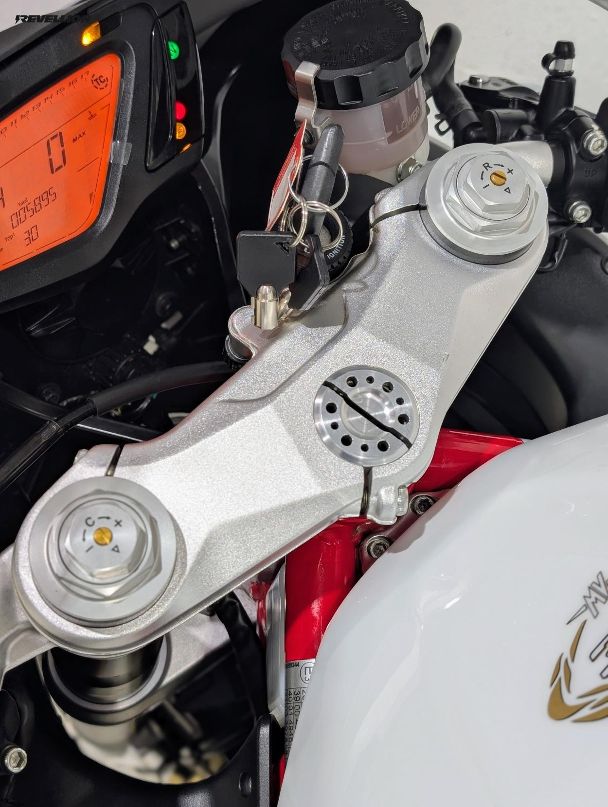 MV Agusta F3 675 675 Super Sports Petrol Manual (128 ps)