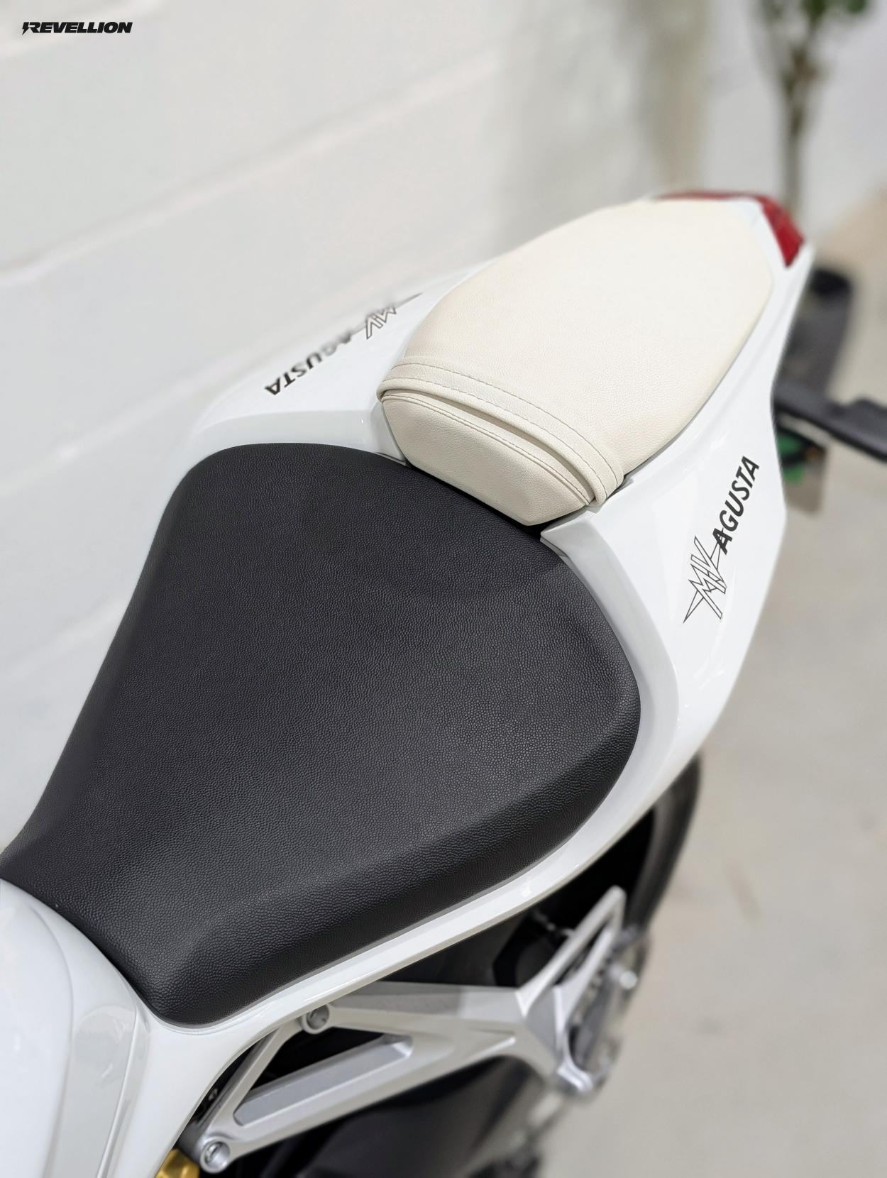 MV Agusta F3 675 675 Super Sports Petrol Manual (128 ps)