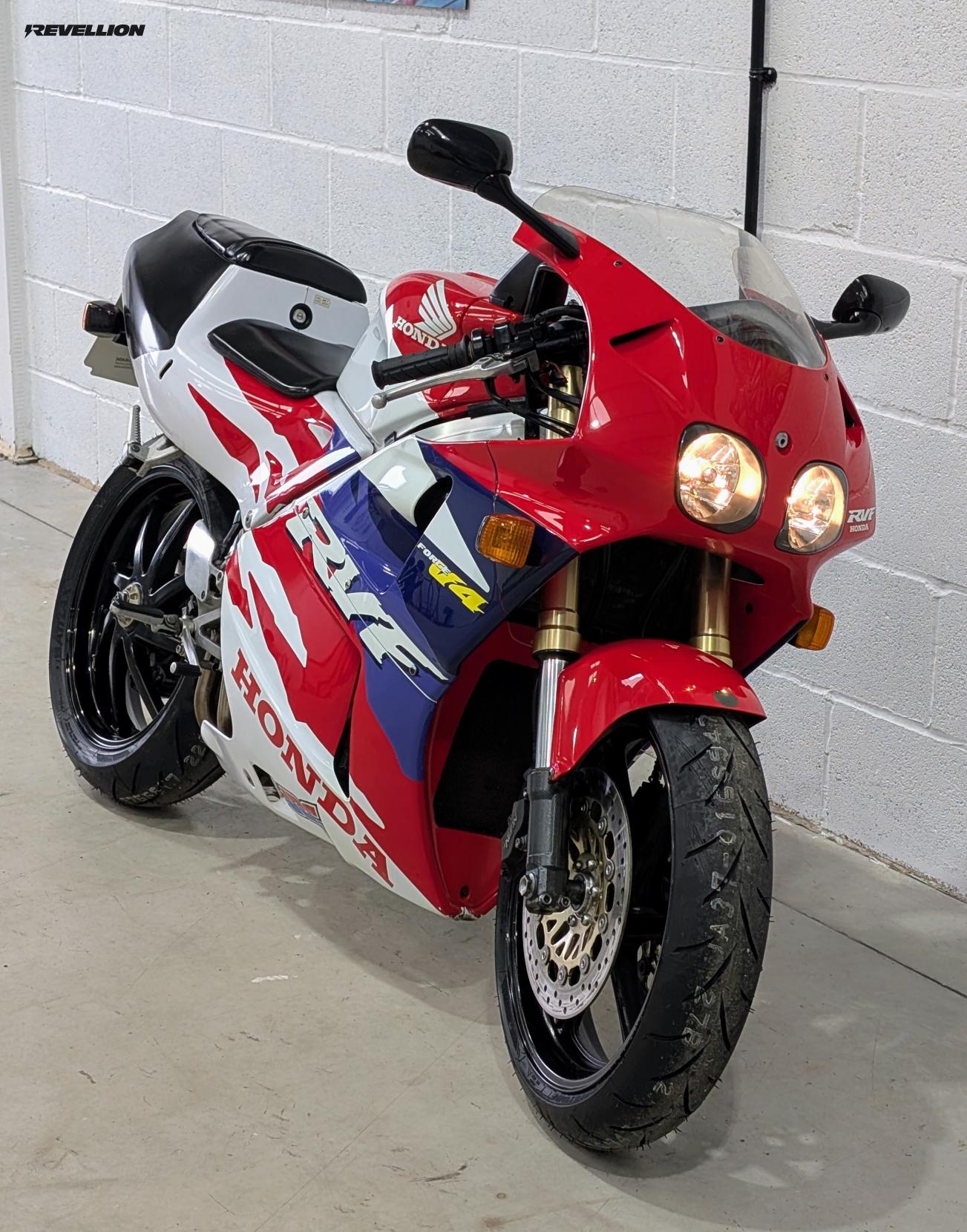 Honda RVF400 400 NC35