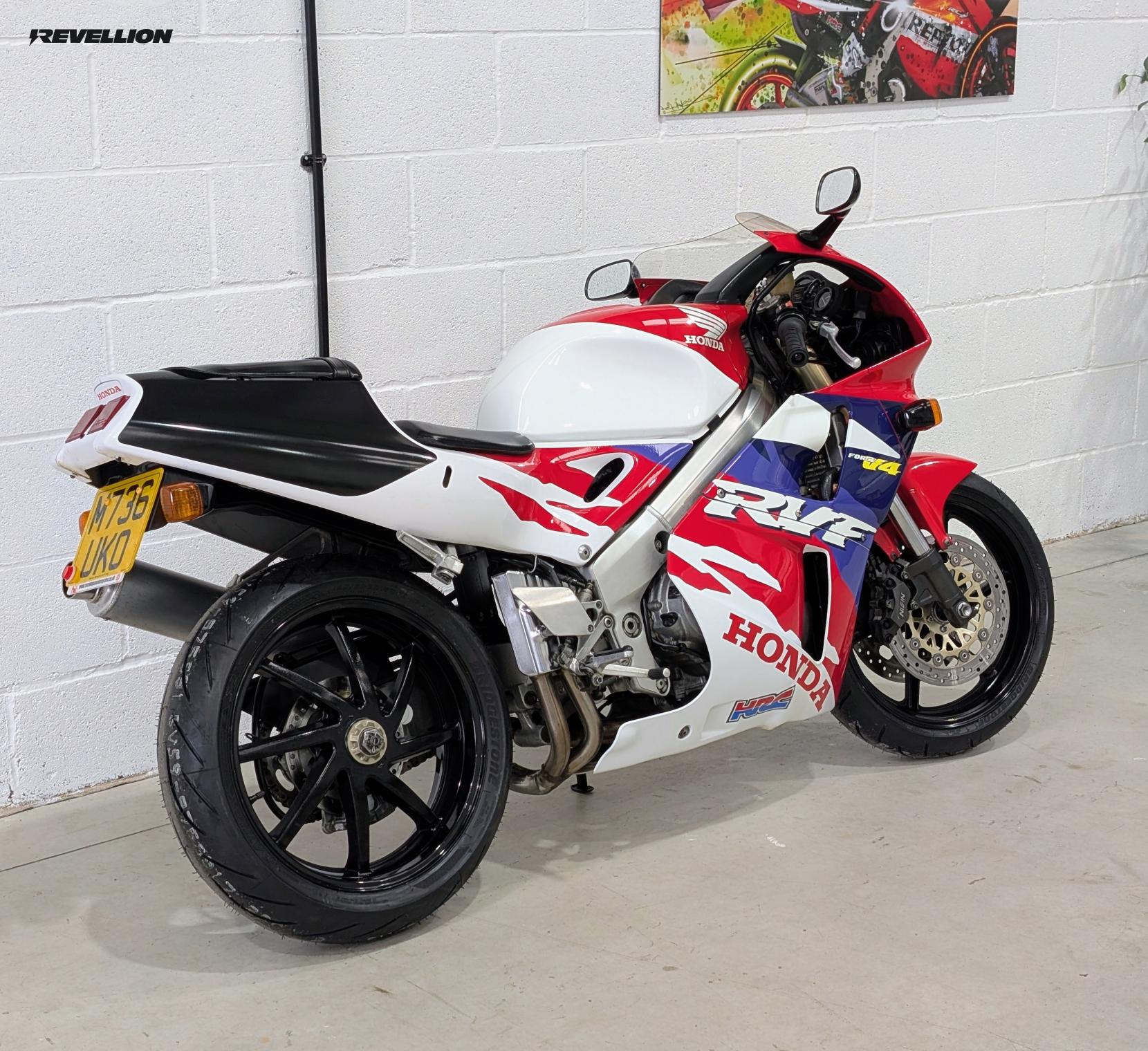 Honda RVF400 400 NC35