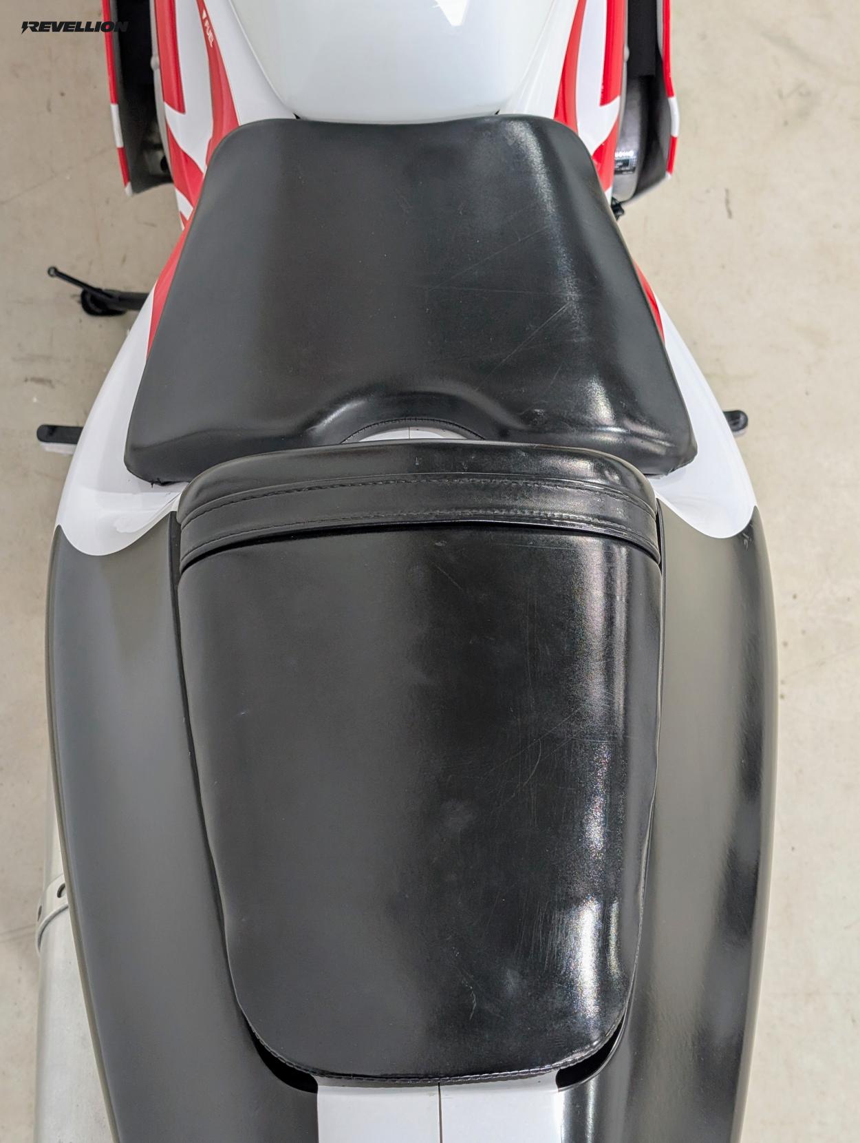 Honda RVF400 400 NC35