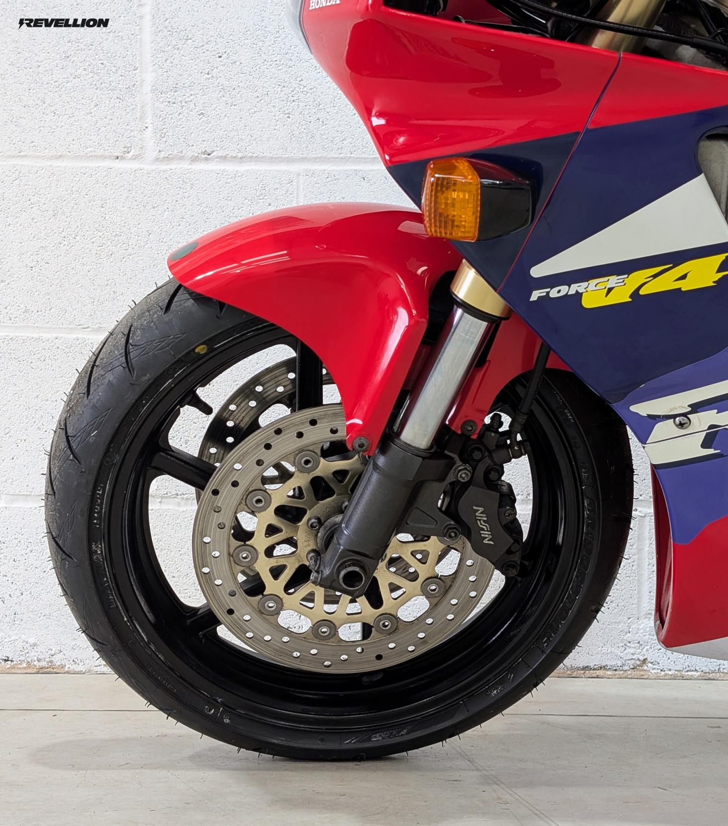 Honda RVF400 400 NC35