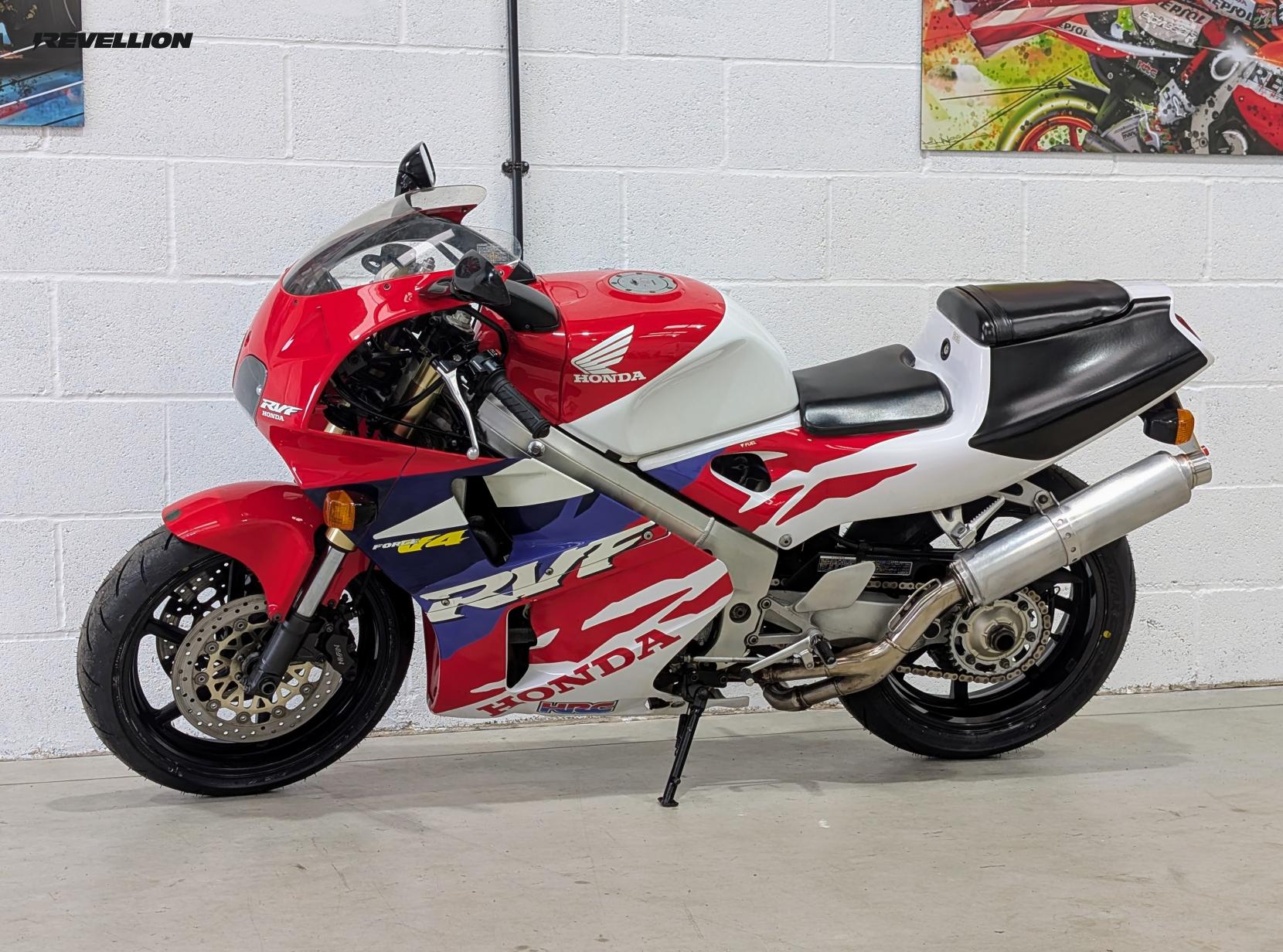 Honda RVF400 400 NC35