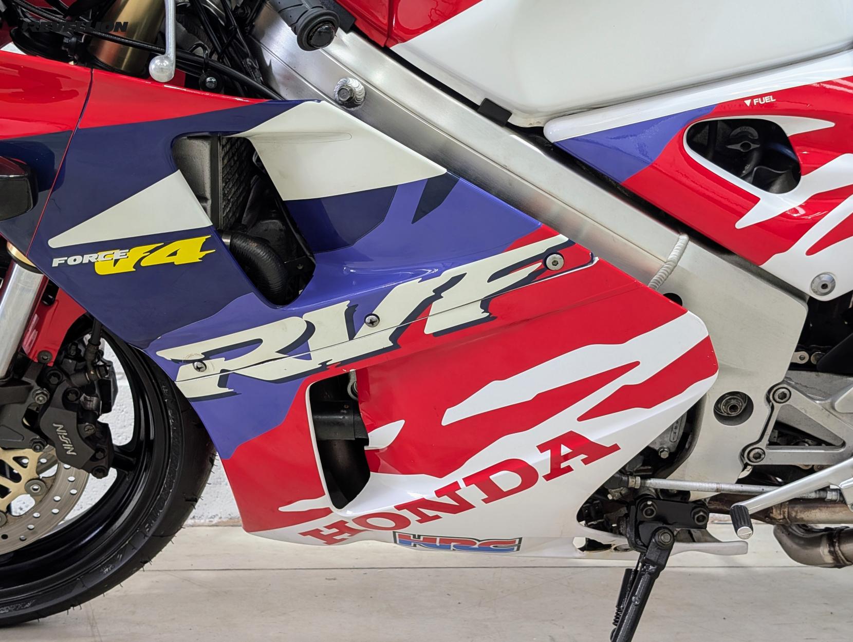 Honda RVF400 400 NC35