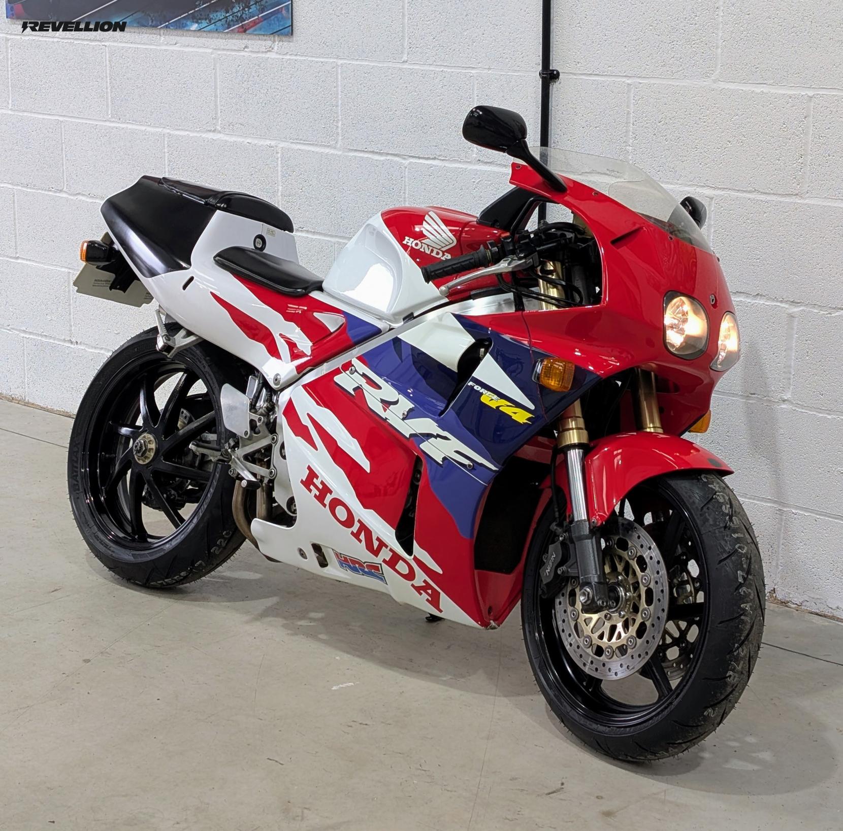 Honda RVF400 400 NC35